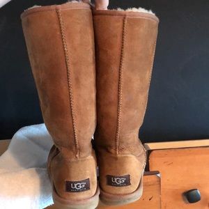 TALL TAN UGG BOOTS!!!!